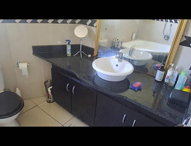 5 BEDROOM HOUSE FOR SALE IN MORNINGSIDE